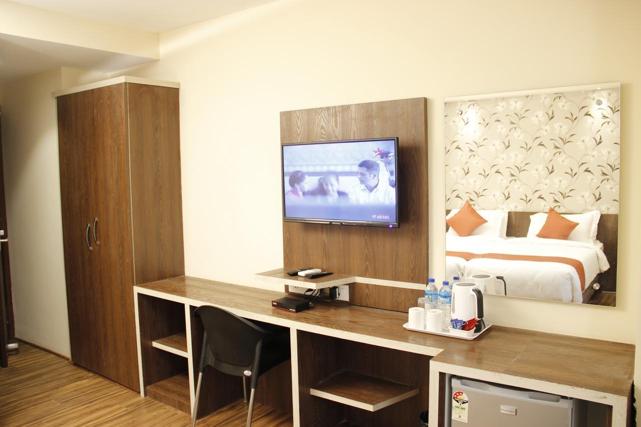Regenta Inn Larica Καλκούτα Εξωτερικό φωτογραφία